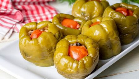 Karabuğdaylı Biber Dolması Tanımı