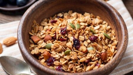 Kuru Yemişli Granola Tanımı